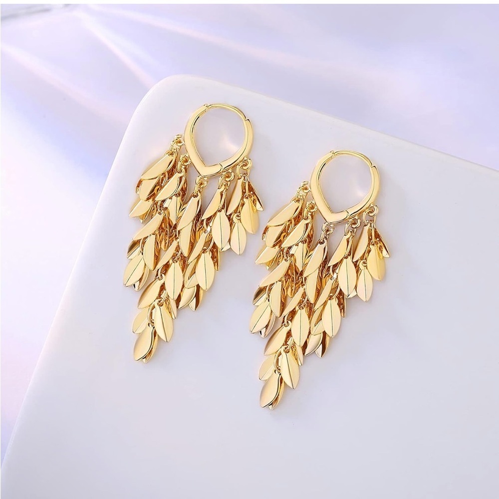 Elegant Gold Leaf Drop Earrings